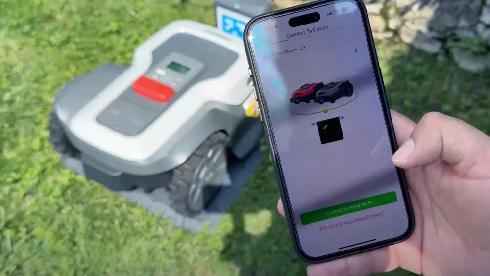Load video: Tristan's Smartes Heim tests the RoboUP Raccoon 2 SE, the AI-driven robot mower that works without boundary wires or antennas. From setup and mowing modes to obstacle detection and slope performance, here's how it performs in real-world conditions.